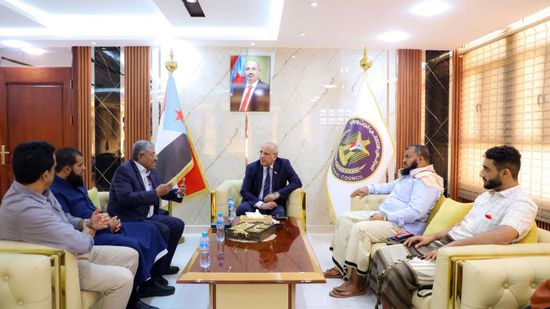 الجمعية الوطنية و"الصرافين" ترصدان أسباب انهيار العملة المحلية