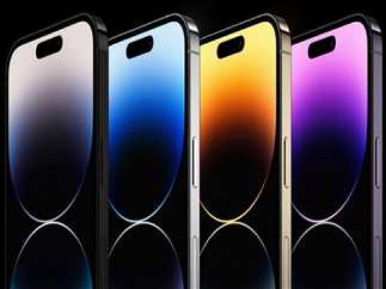 هواتف آيفون مهددة بفرض رسوم جمركية 25% لتصنيعها خارج أمريكا