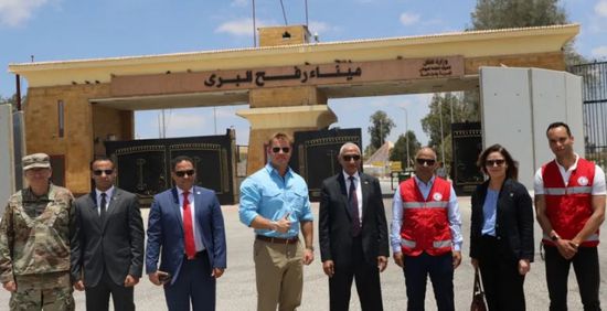 وفد أمريكي يجرى زيارة إلى معبر رفح