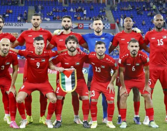 الكويت وفلسطين في تصفيات كأس العالم 2026.. الموعد والقنوات الناقلة