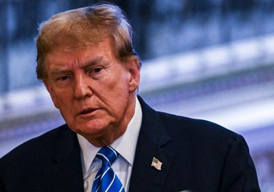 تجاوز سلطاته.. محكمة اتحادية توقف رسوم فرضها ترامب