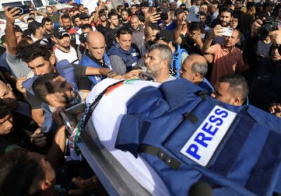 ارتفاع عدد الصحفيين الشهداء بغزة إلى 221 شهيدًا