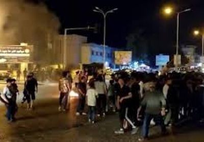    احتجاجًا على الدبيبة.. متظاهرون يغلقون شوارع رئيسية بطرابلس