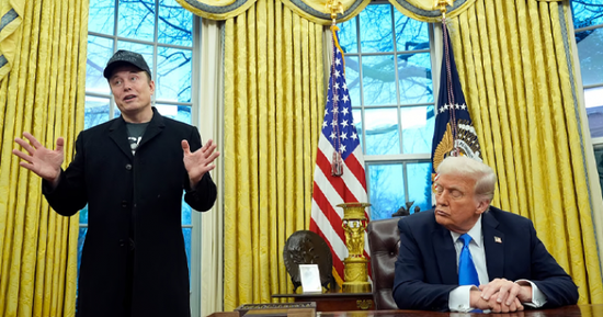 ماسك يغادر منصبه الحكومي في إدارة ترامب بعد جهود لخفض الإنفاق