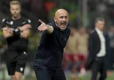 بولونيا يمدد تعاقده مع المدرب إيتاليانو حتى 2027