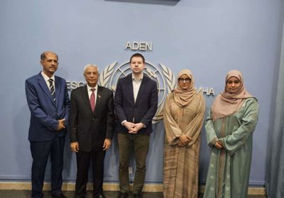 فريق الحوار الجنوبي ومدير مكتب المبعوث الأممي يبحثان التحديات الراهنة