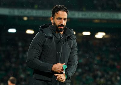 أموريم: من الصعب مواجهة جماهير يونايتد الغاضبة حول العالم