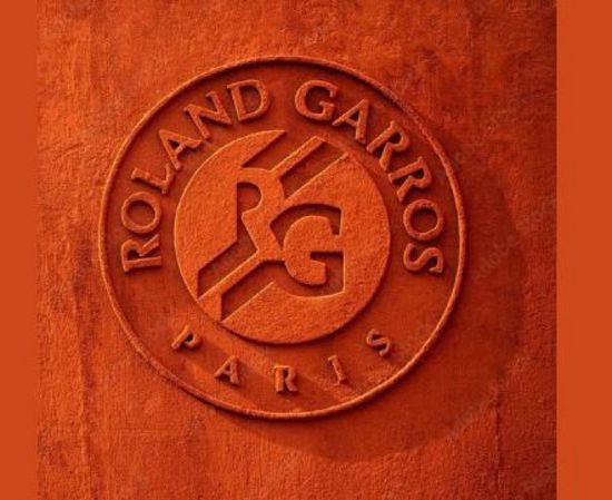 سبالينكا تتأهل إلى الدور الرابع في فرنسا المفتوحة للتنس