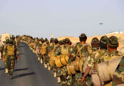 مسير عسكري لكتيبة من اللواء الثاني دفاع شبوة في محيط عتق