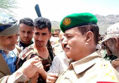 محافظ الضالع يتفقد الجسور الرابطة بين مُريس ودمت