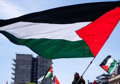 فلسطين تندد بمنع زيارة وفد عربي للضفة الغربية