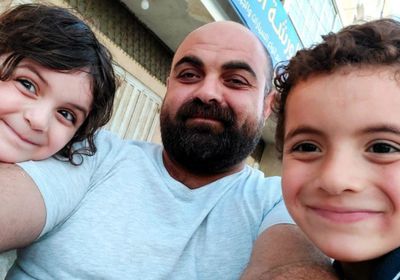 ضحايا قصف خان يونس.. والد الأطفال الـ9 يلحق بهم