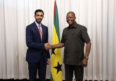 شخبوط بن نهيان يلتقي رئيس وزراء ساو تومي وبرينسب