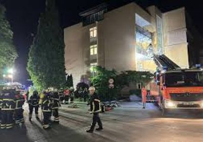 3 قتلى في حريق بمستشفى ألماني والشرطة توقف أحد المرضى