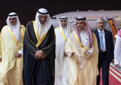 وزير الخارجية السعودي يصل إلى الكويت