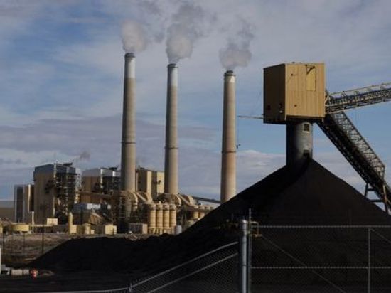 وكالة البيئة الأمريكية تخطط لإلغاء قيود انبعاثات الغازات الدفيئة