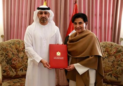 سفير الإمارات الجديد يقدم أوراق اعتماده إلى وزيرة خارجية الإكوادور