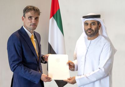 الخارجية الإماراتية تتسلم أوراق اعتماد سفير سلوفاكيا لدى أبوظبي