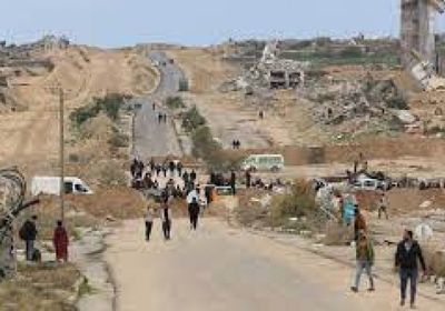 مقتل 27 فلسطينيًا قرب موقع توزيع مساعدات في غزة