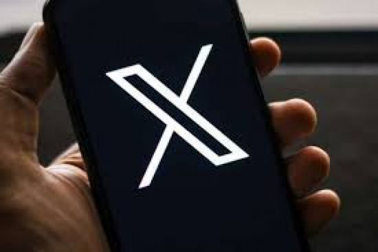 عطل فني يضرب "إكس" على مستوى العالم