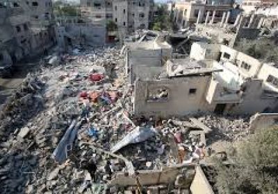 الدفاع المدني يعلن مقتل 12 فلسطينيًا في غارة إسرائيلية