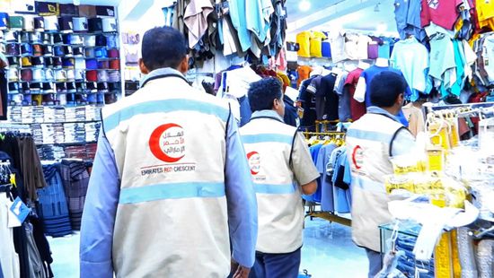 مساعدات إماراتية تُعيد الأمل لأهالي الجنوب.. عيدٌ بطعم الكرامة