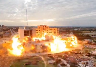 جيش الاحتلال ينسف مباني سكنية جنوب خان يونس