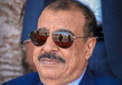 بن بريك يهنئ رئيس "الانتقالي" بحلول عيد الأضحى