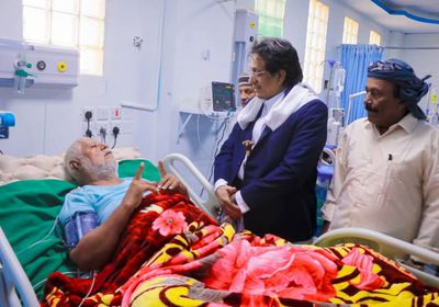 وكيل محافظة شبوة يتفقد المرافق الصحية والأمنية في عتق