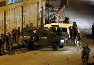    قوات إسرائيلية تقتحم بلدة بيت أمر شمالي الخليل