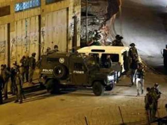    قوات إسرائيلية تقتحم بلدة بيت أمر شمالي الخليل