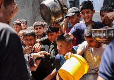 غزة الإنسانية تعلن افتتاح موقعين لتوزيع المساعدات بعد إغلاقهما