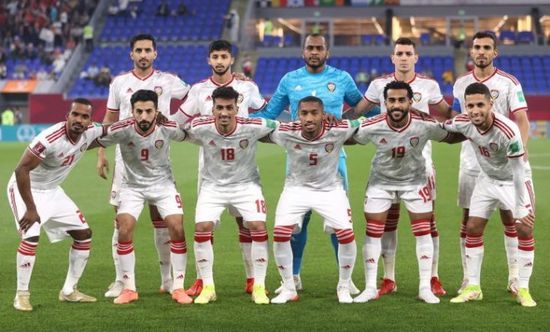 منتخب الإمارات يستبعد الظنحاني وعادل ويغريمهما ماليًا