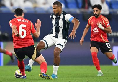 الأهلي المصري يسقط أمام باتشوكا المكسيكي