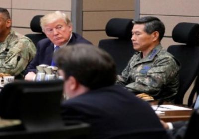 ترامب يتوجه لكامب ديفيد للاجتماع مع قادة عسكريين