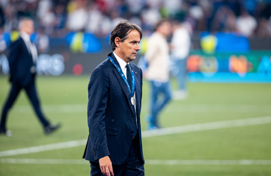 خلفًا لإنزاجي.. إنتر ميلان يعلن رسميا عن مدربه الجديد