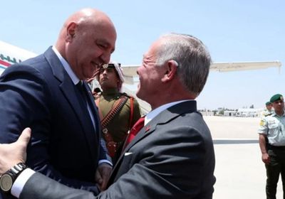 في زيارة رسمية.. الرئيس اللبناني يصل إلى الأردن