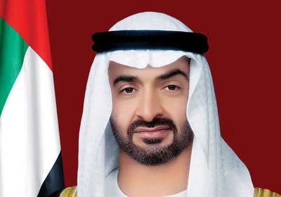 رئيس الإمارات يستقبل وزير خارجية قطر في قصر البحر