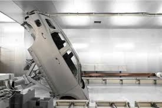 قيود صادرات المعادن الصينية تهدد صناعة السيارات