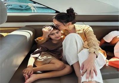 بسمة بوسيل تطالب جمهورها بالدعاء لنجلها "آدم"