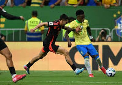 فينسيوس يقود البرازيل لهزيمة باراغواي بتصفيات المونديال
