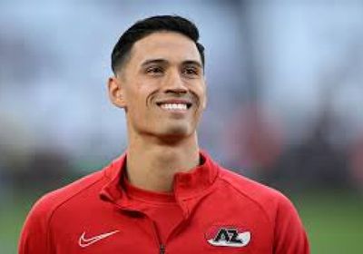 سيتي يتعاقد مع لاعب الوسط الهولندي ريندرز قبل كأس العالم للأندية