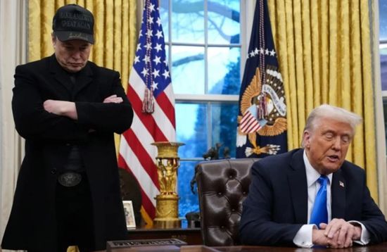 "تجاوزت الحدود".. ماسك يتراجع: نادم على منشوراتي ضد ترامب