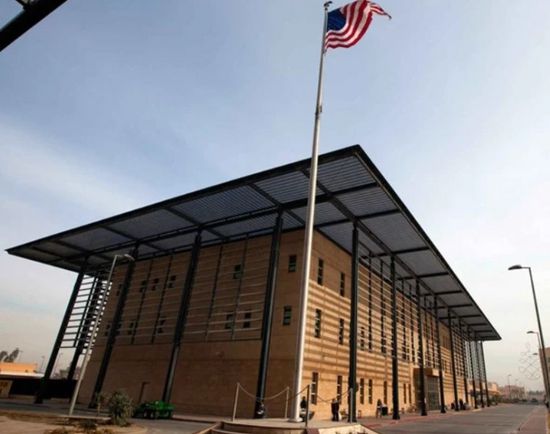 تحسباً لمخاطر أمنية.. واشنطن تخلي سفارتها في العراق