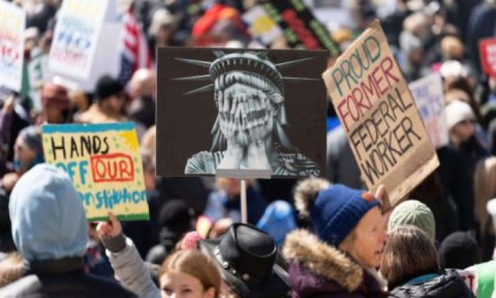 تظاهرات في أنحاء الولايات المتحدة رغم تهديدات ترامب