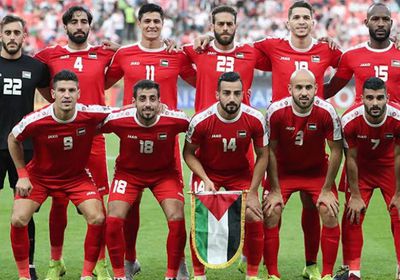 الاتحاد الفلسطيني لكرة القدم يشكو حكم مباراة عُمان