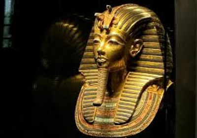 القناع الذهبي لتوت عنخ آمون سيُنقل إلى المتحف المصري الكبير