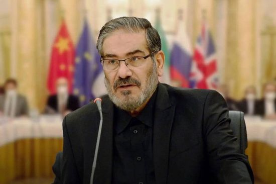 إصابة علي شمخاني مستشار المرشد الأعلى الإيراني