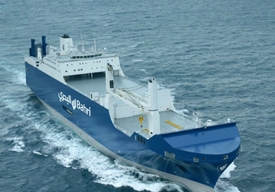 "البحري" تبدأ التشغيل التجاري لمشروع محطات تحلية المياه