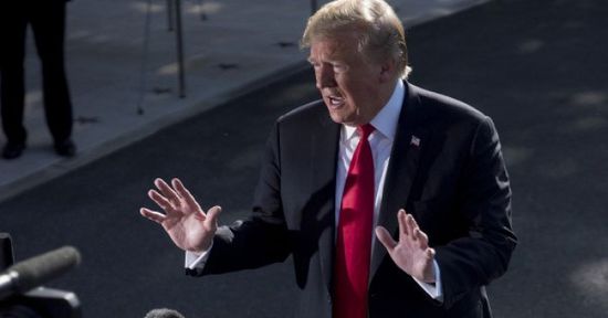 ترامب يشيد بقرار المحكمة باستمرار الرسوم الجمركية الشاملة